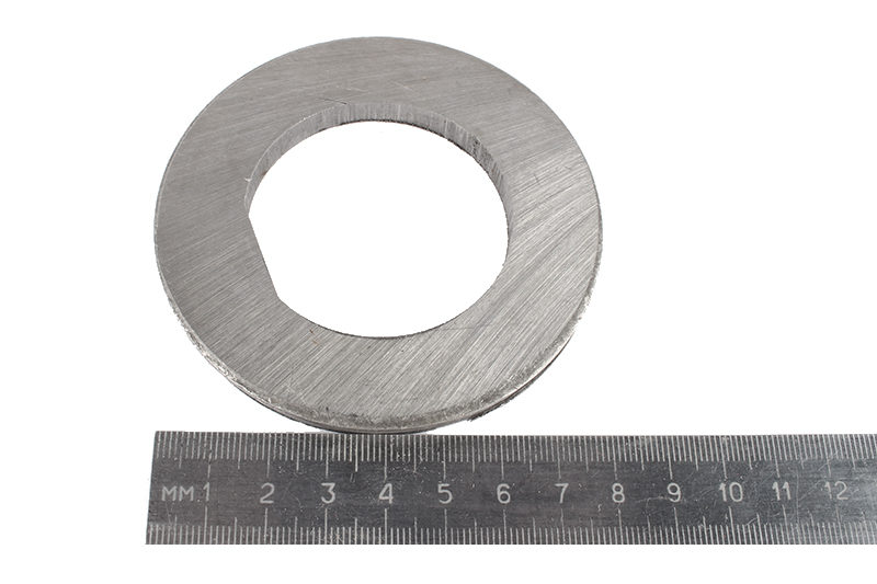 Шайба маз. Шайба регулировочная межосевого дифференциала маз 6430. Шайба упорная 3741-2304024. Шайба передней ступицы маз 5440. Шайба маз.